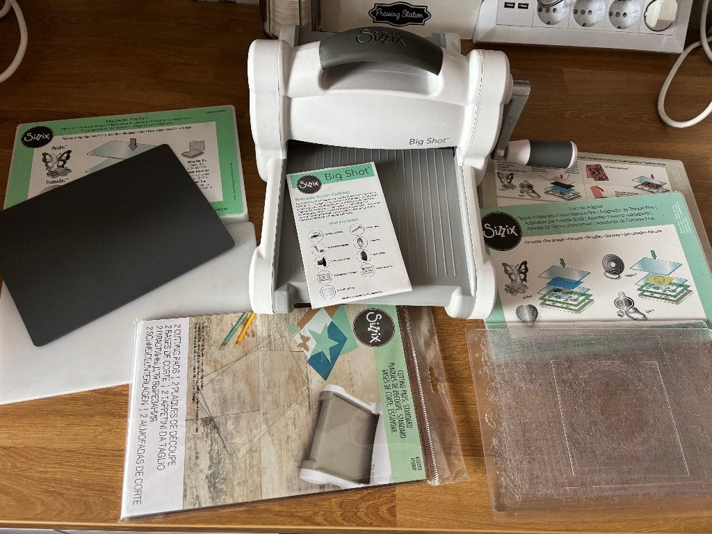 Sizzix Big Shot, Ophalen of Verzenden, Zo goed als nieuw, Machine, Overige merken