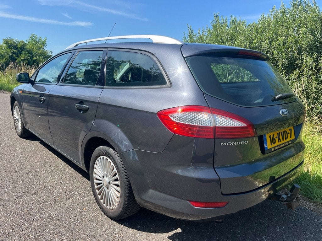 Ford Mondeo Wagon 1.6 | Clima | Cruise | Trekhaak | APK febr, Auto's, Ford, Gebruikt, 4 cilinders, Mondeo, Handgeschakeld