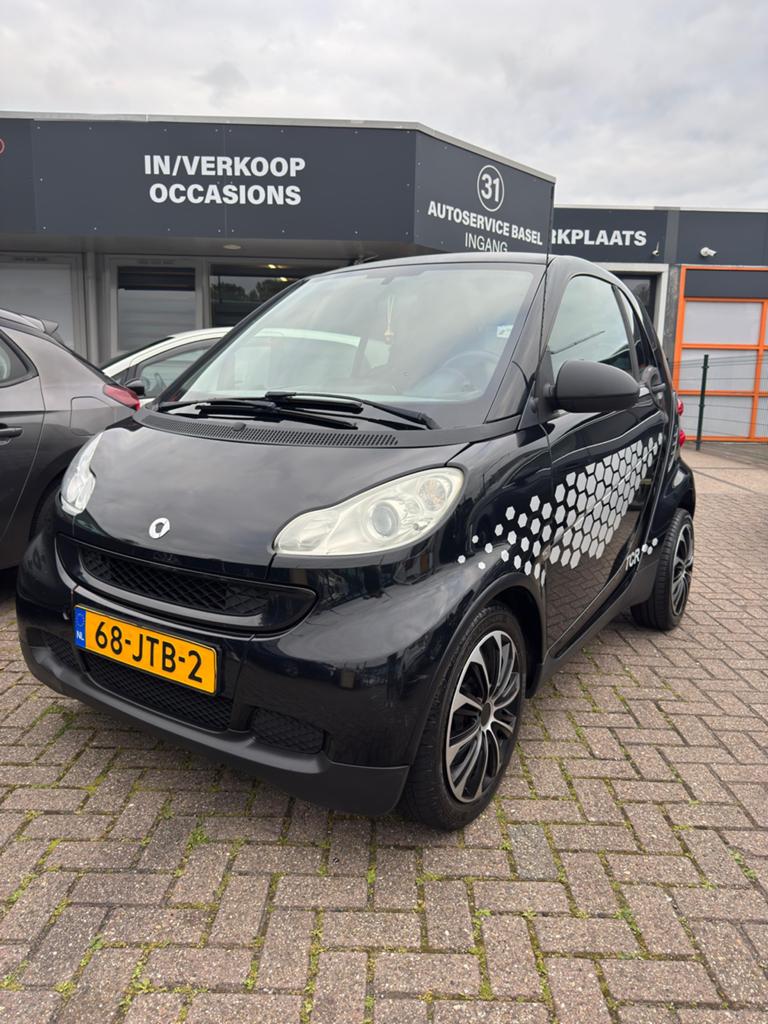 Smart ForTwo 1.0 45KW Coupe MHD AUT 2009 Zwart NAP ✅, Auto's, Smart, Automaat, 18 €/maand, 61 pk, Bedrijf