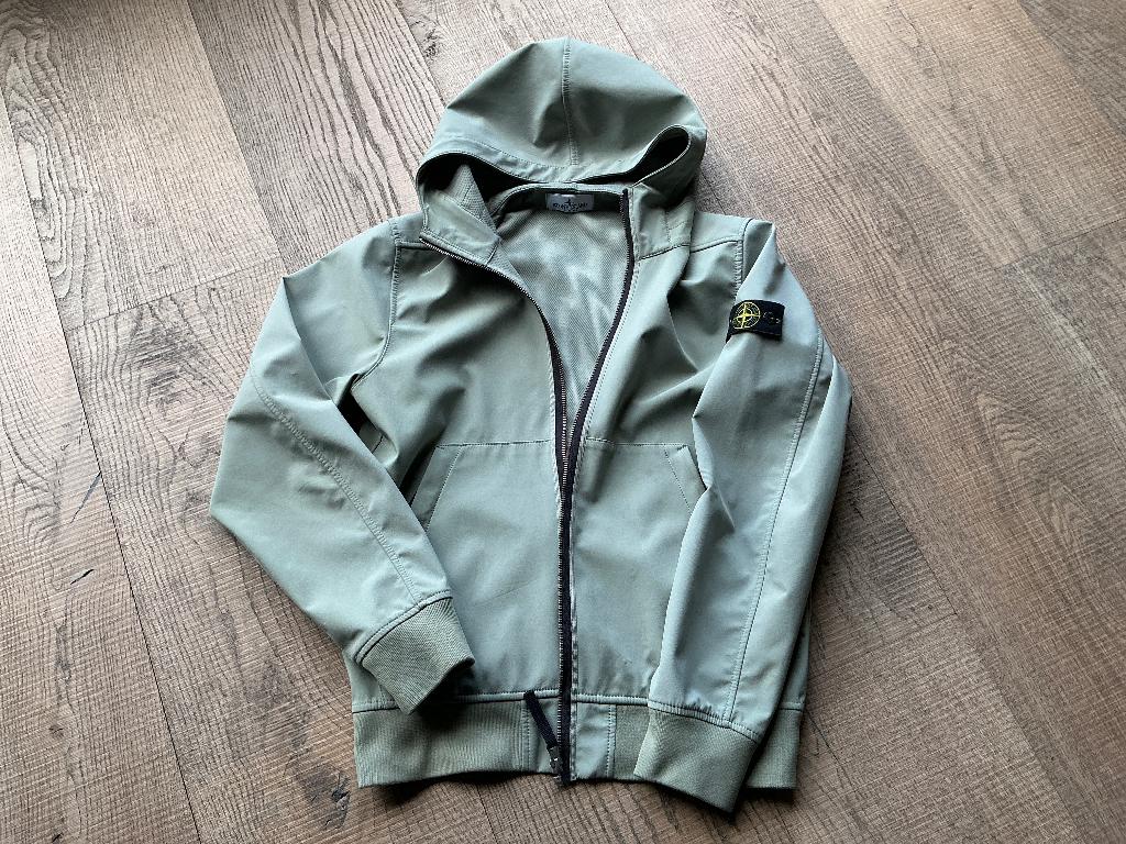 Stone Island soft Shell jack maat 170 14 jaar, Gebruikt, Ophalen of Verzenden, Stone Island, Jongen