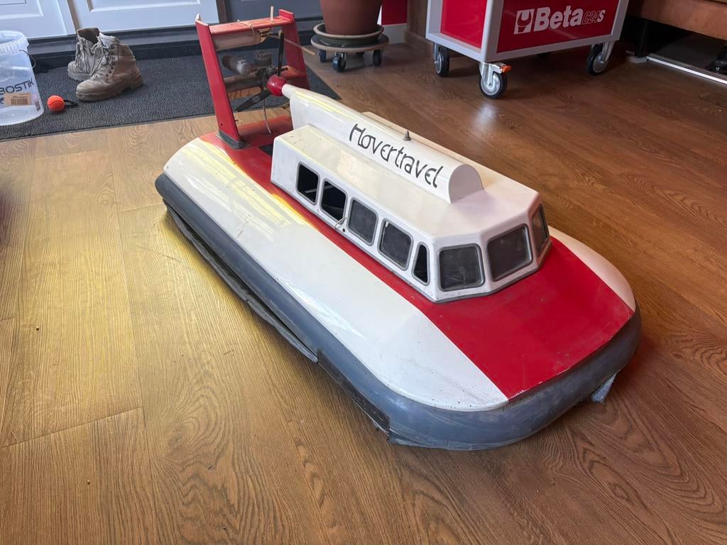 Vintage rc hovercraft, Ophalen, Gebruikt, 1:32 tot 1:50, Overige merken
