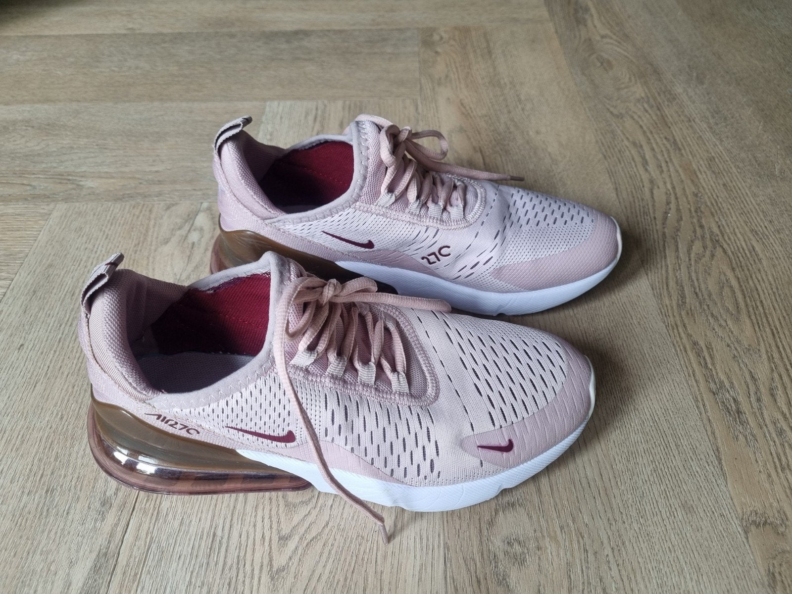 Nike Air Max 270 Roze Sneakers - Maat 40 (39), Ophalen of Verzenden, Zo goed als nieuw, Nike