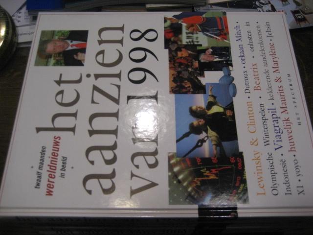 18 delen van het aanzien van   samen 40 euro, Boeken, Ophalen of Verzenden, 20e eeuw of later, Zo goed als nieuw, Overige gebieden
