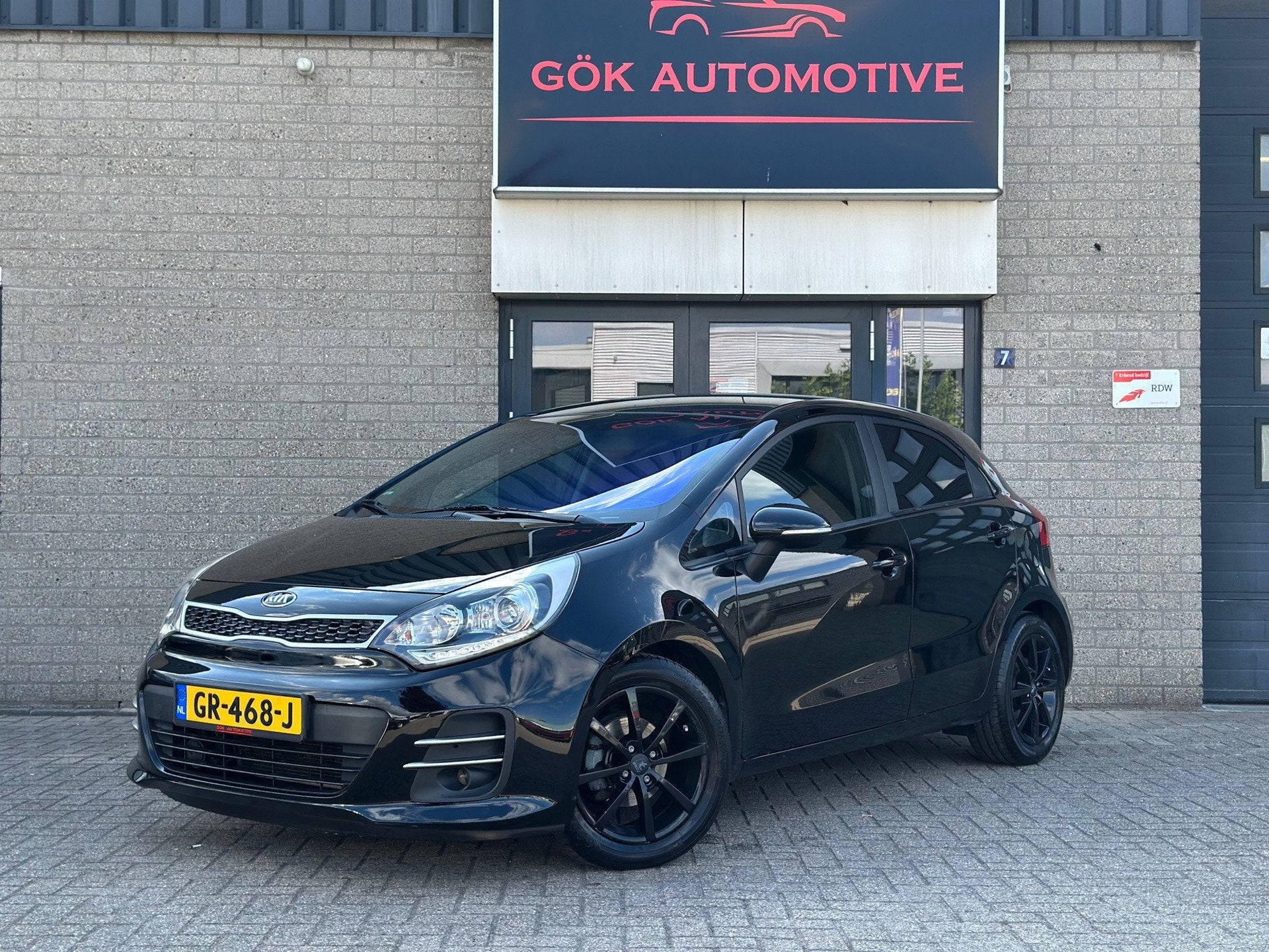 Kia Rio 1.2 CVVT ExecutiveLine / VOL / Camera / Stuur & Stoe, 1027 kg, 4 cilinders, Zwart, Origineel Nederlands