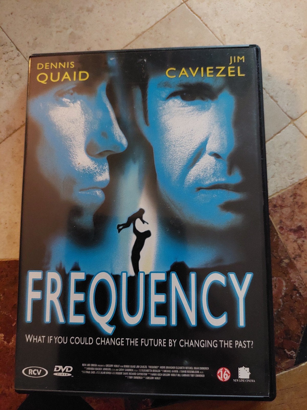 FREQUENCY, Ophalen of Verzenden, Zo goed als nieuw