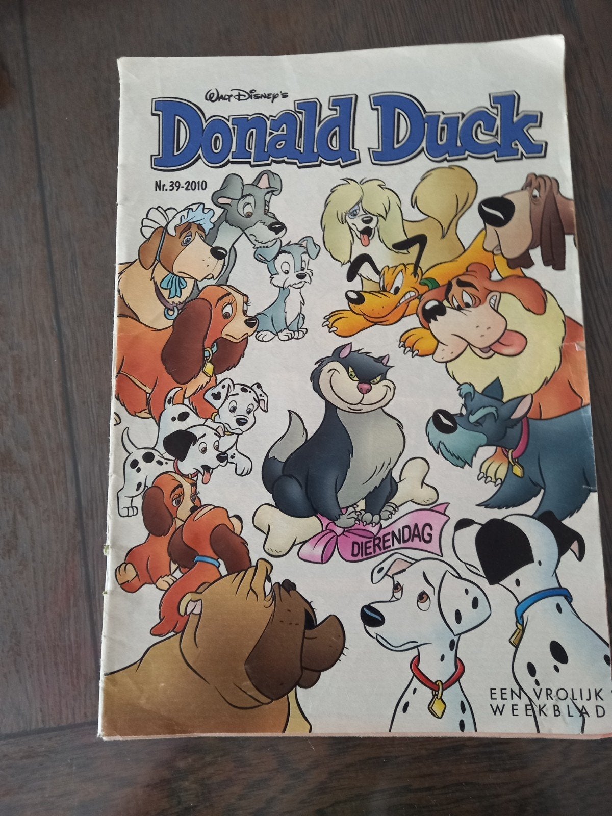 Donald Duck weekbladen - Diverse nummers 1 Donald duck extra, Meerdere stripboeken, Ophalen of Verzenden, Gelezen