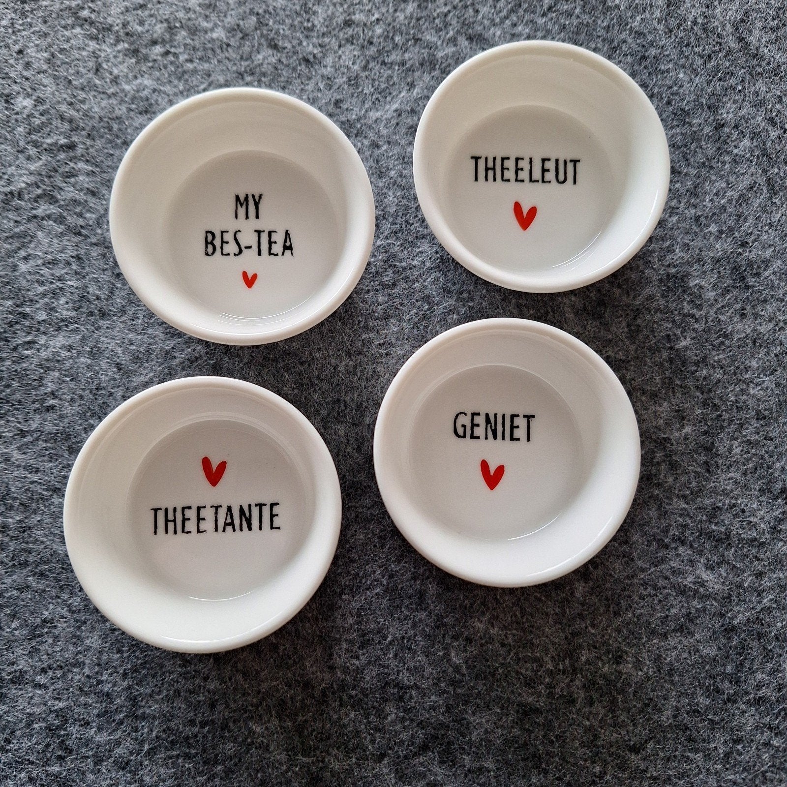 Leuk setje van 4 theetipjes (voor je theezakje), nieuw, Ophalen of Verzenden, Nieuw, Keramiek, Overige stijlen