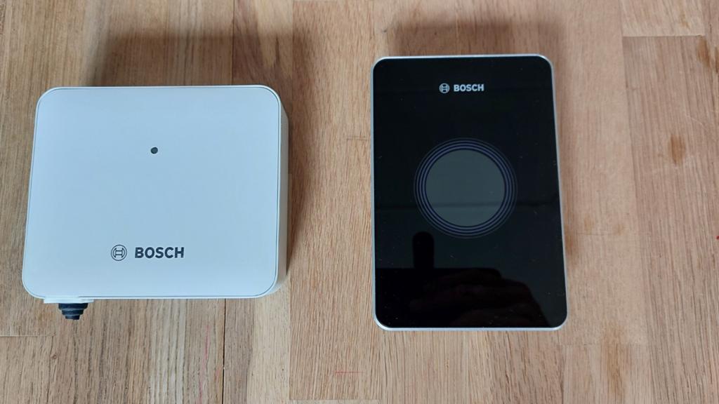 Bosch EasyControl CT200 Thermostaat + Adapter, Ophalen of Verzenden, Slimme thermostaat, Zo goed als nieuw