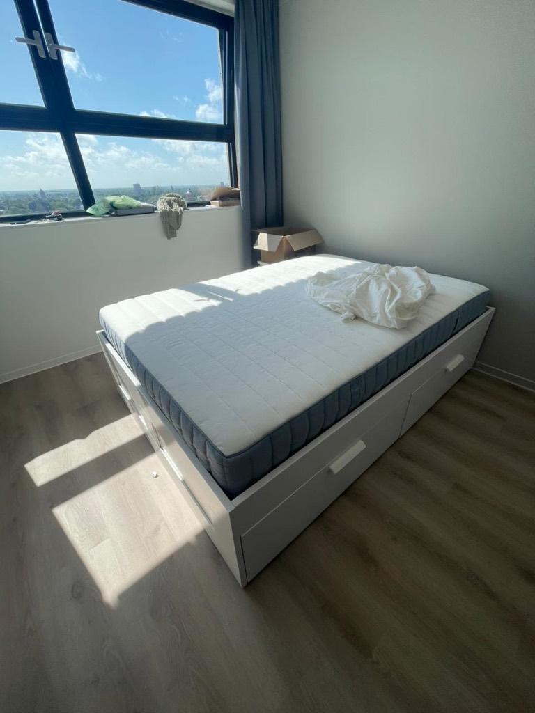 Bedframe met opberglades 180x200, Ophalen, Wit, Tweepersoons, Zo goed als nieuw