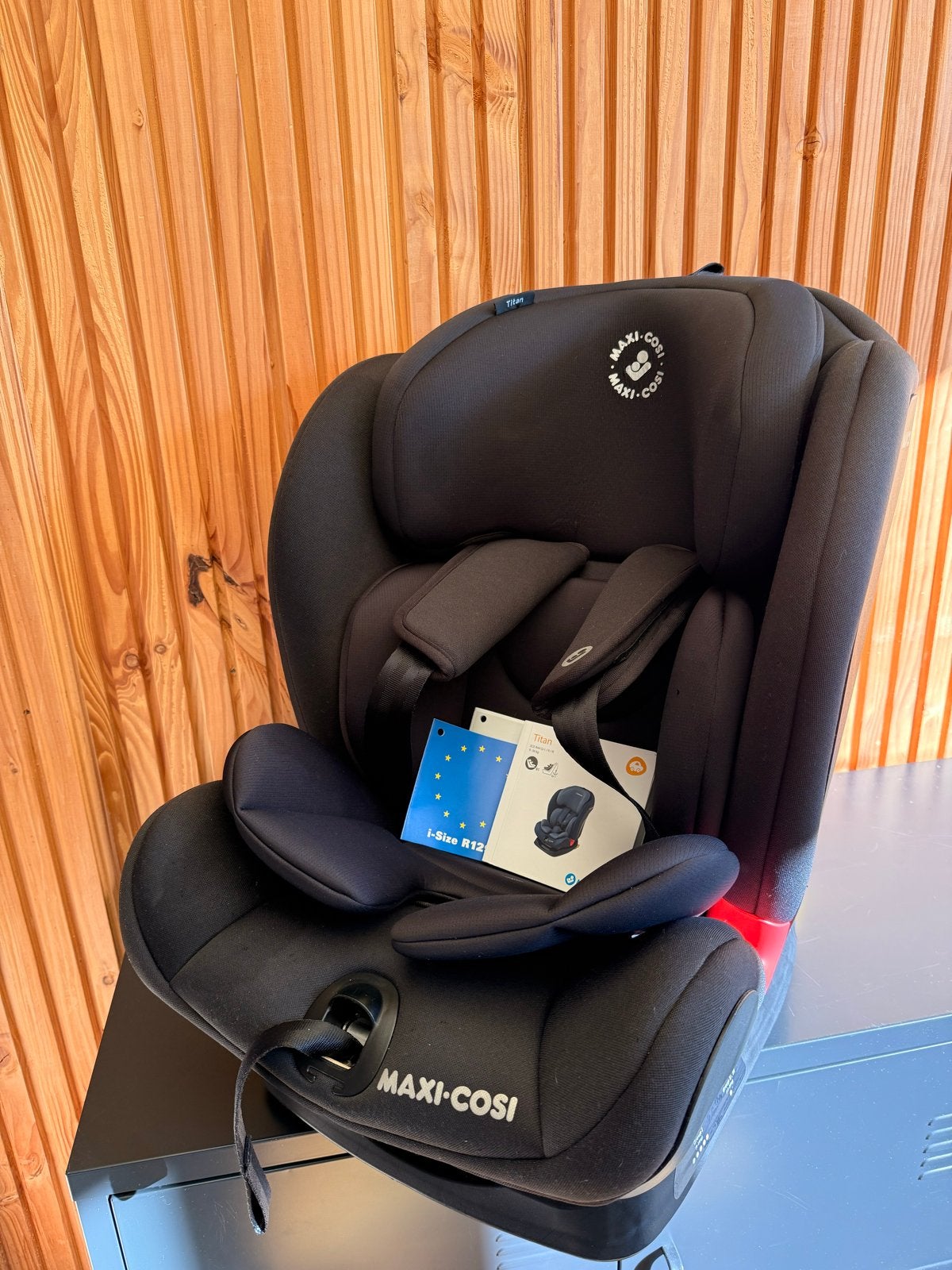 Maxi-Cosi Titan I-Size Autostoel 9-36 kg Isofix, Kinderen en Baby's, Ophalen, Verstelbare rugleuning, Zo goed als nieuw, 9 t/m 36 kg