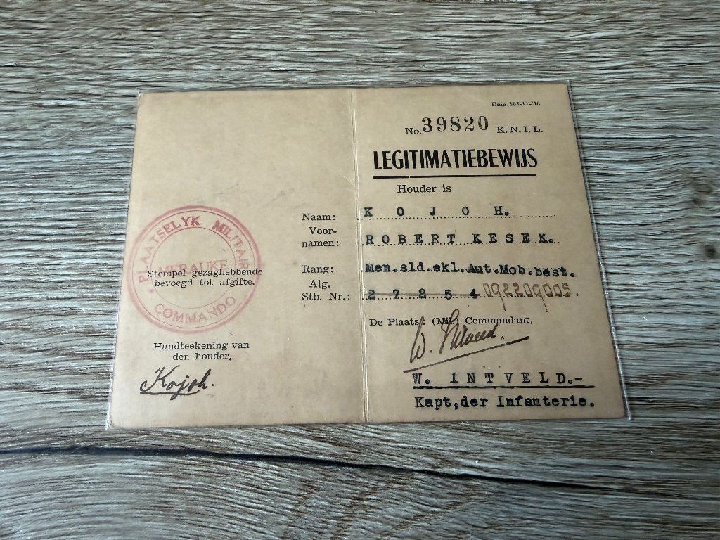 Legitimatiebewijs. K.N.I.L. No. 39820  Robert Kesek Kojoh., Ophalen of Verzenden, Landmacht, Nederland, Overige typen