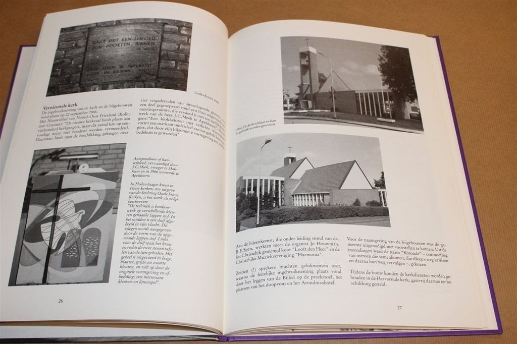 Gereformeerde kerk Zwaagwesteinde — Gedenkboek 1942-1992, Ophalen of Verzenden, Zo goed als nieuw