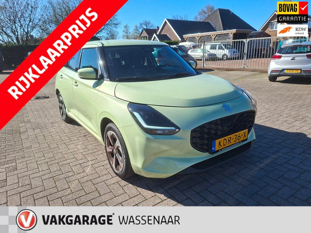 Suzuki SWIFT 1.2 Style Smart Hybrid automaat carplay adapt c, Auto's, Euro 6, 400 kg, Swift, Geel