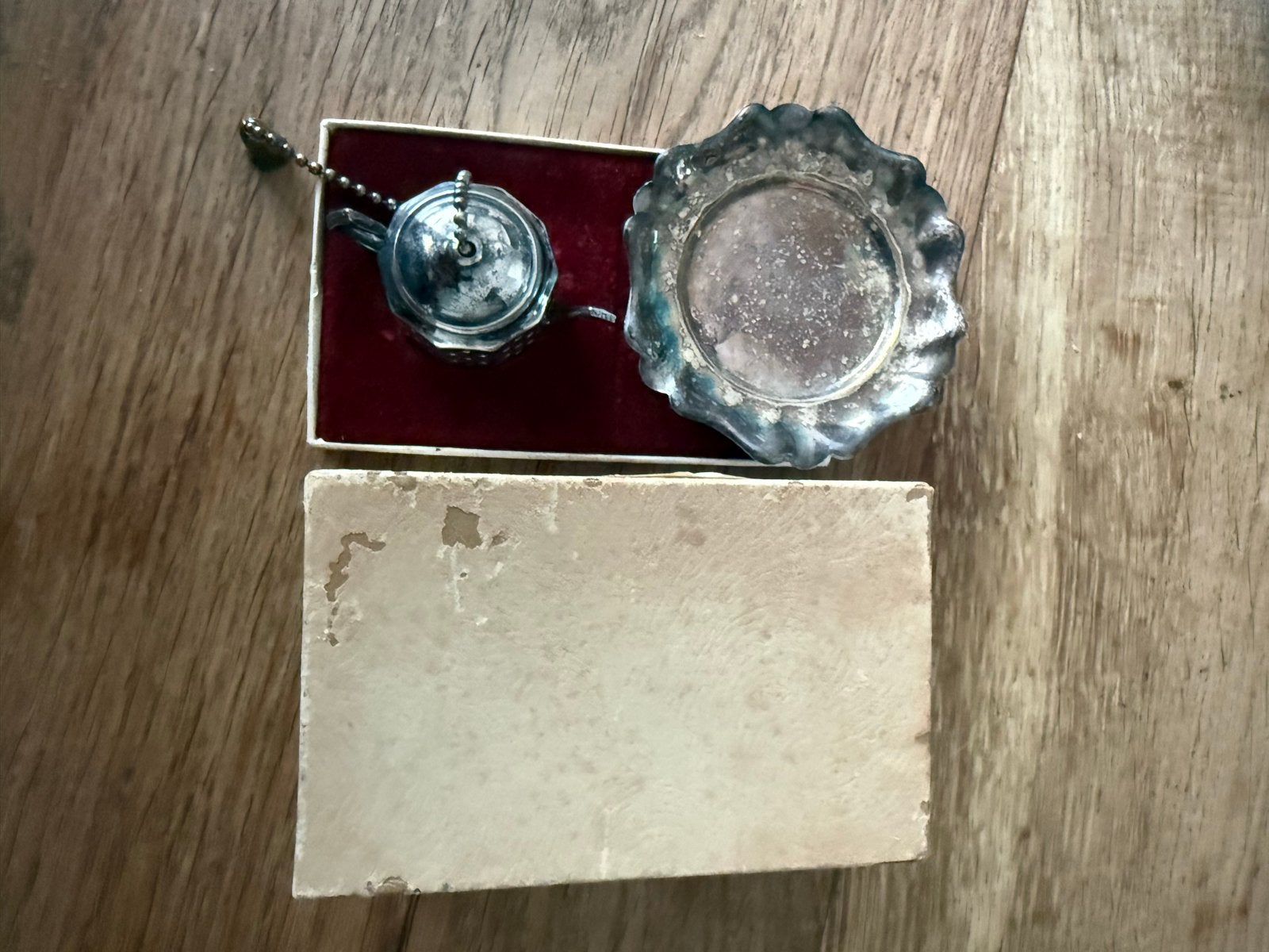 Vintage 'The Mr. Tea Infuser' met schoteltje, Made in Englan, Ophalen of Verzenden