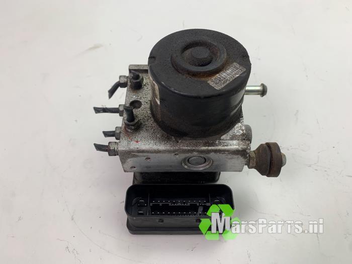 ABS Pomp van een Suzuki Alto, Gebruikt, -, -, Ophalen of Verzenden