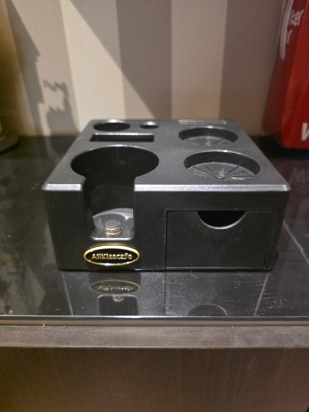AliKisscafe Tamperstation met lade - Barista accessoire, Ophalen of Verzenden, Zo goed als nieuw, Overige merken, Barista-accessoire