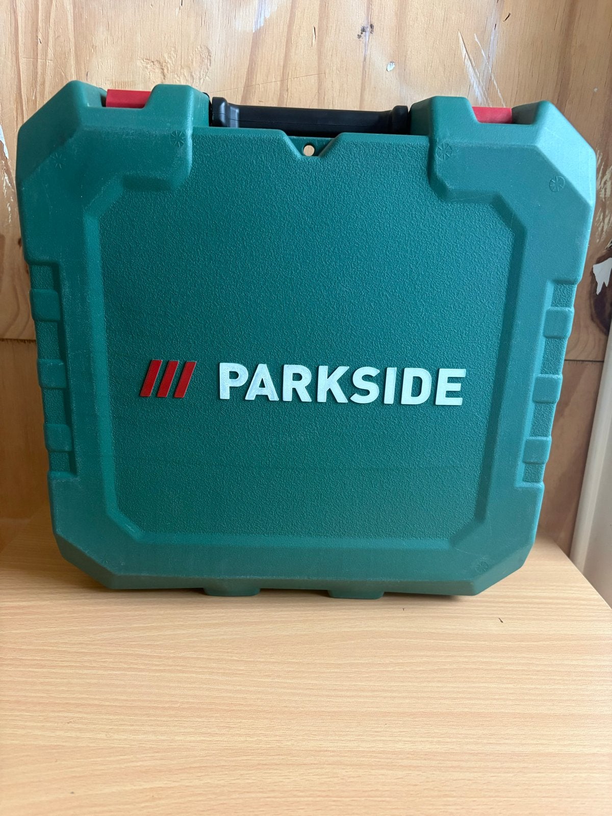 Parkside Slagmoersleutel met Accu en Lader in Koffer, Auto diversen, Ophalen of Verzenden, Zo goed als nieuw