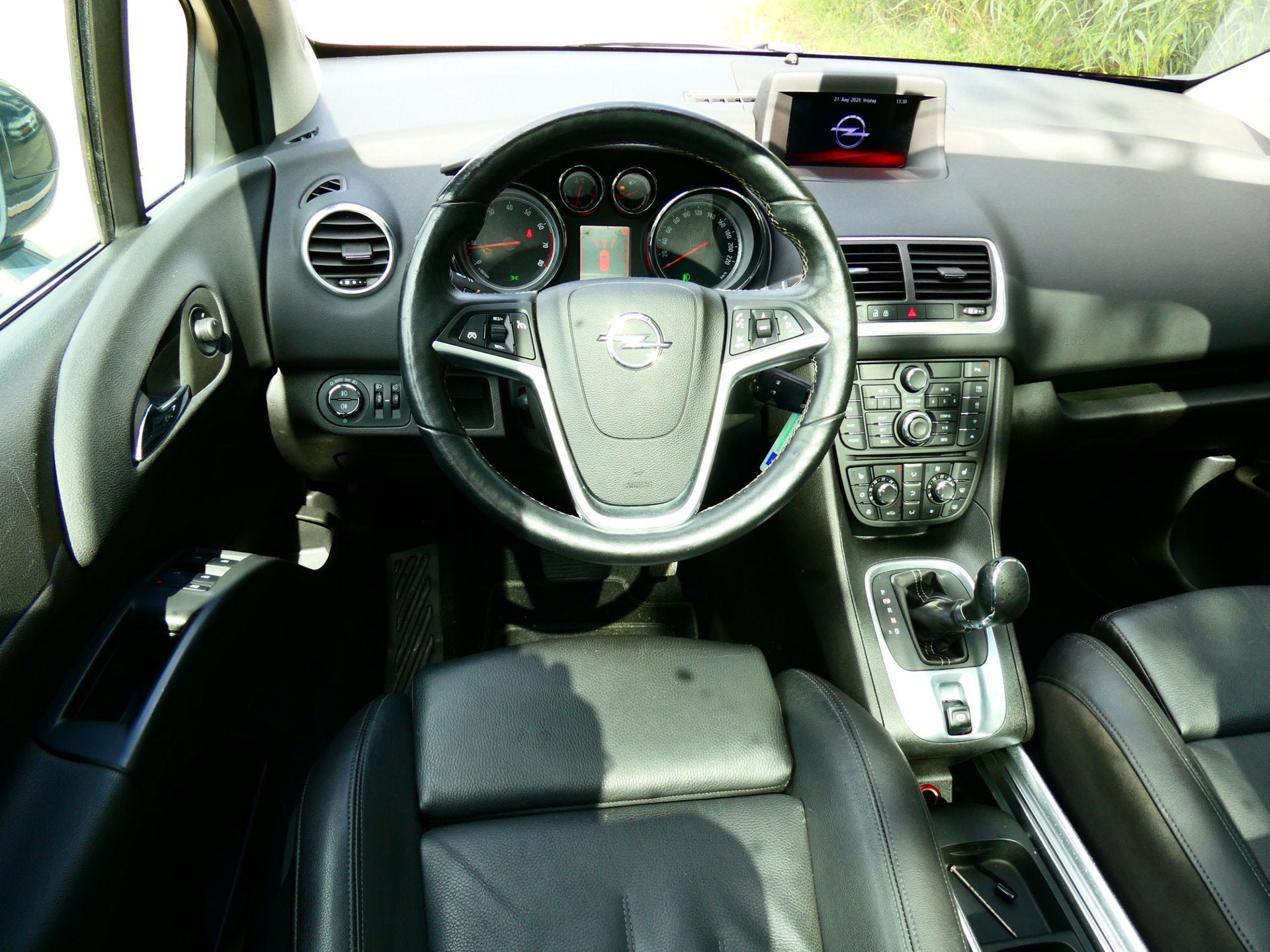 Opel Meriva 1.4 Turbo Automaat Clima Navi Panorama PDC Trekh, Gebruikt, 4 cilinders, 1364 cc, 1300 kg