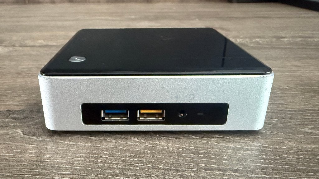 Te Koop: Intel NUC i3, Computers en Software, 2 tot 3 Ghz, 8 GB, Intel NUC, Ophalen of Verzenden