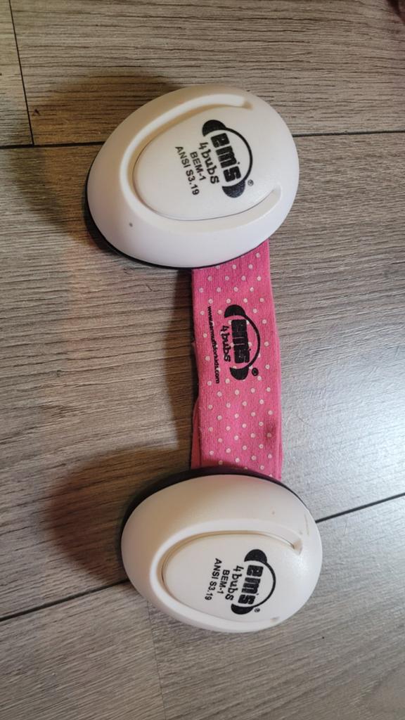 Ems 4 Bubs gehoorbescherming baby roze, Doe-het-zelf en Verbouw, Ophalen of Verzenden, Zo goed als nieuw
