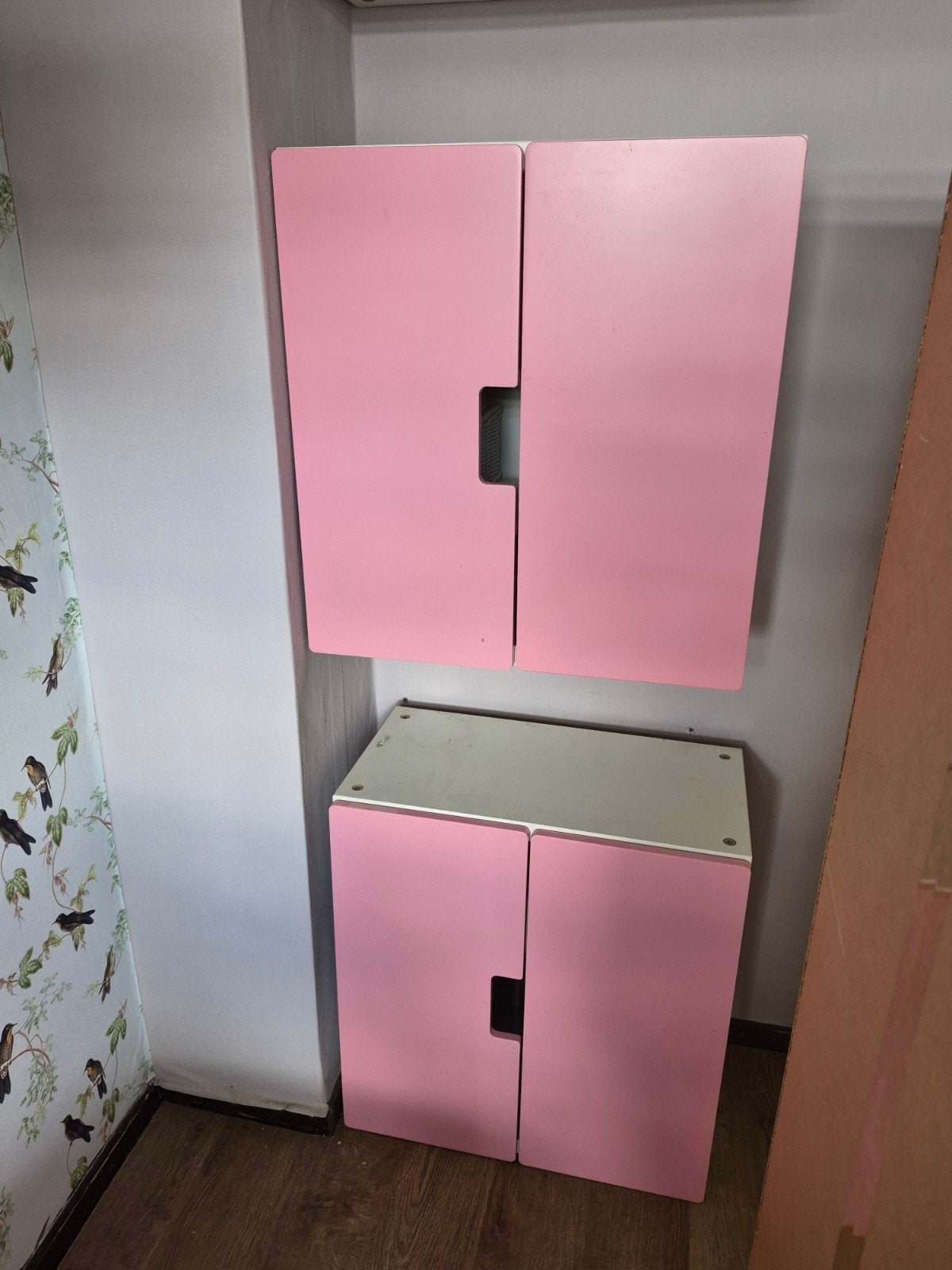 2 roze IKEA slaapkamerkastjes met deuren, Ophalen, Gebruikt, Minder dan 100 cm, 25 tot 50 cm