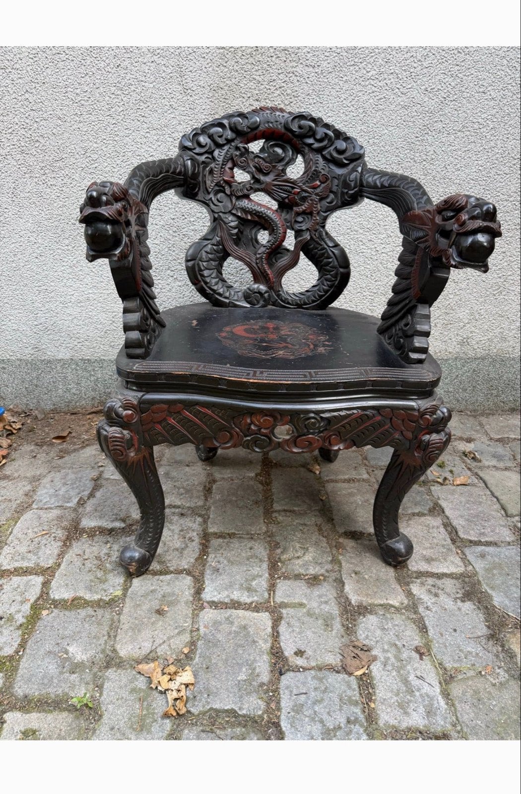Handgesneden Armstoel in Oosterse Stijl met Drakenmotief, Ophalen