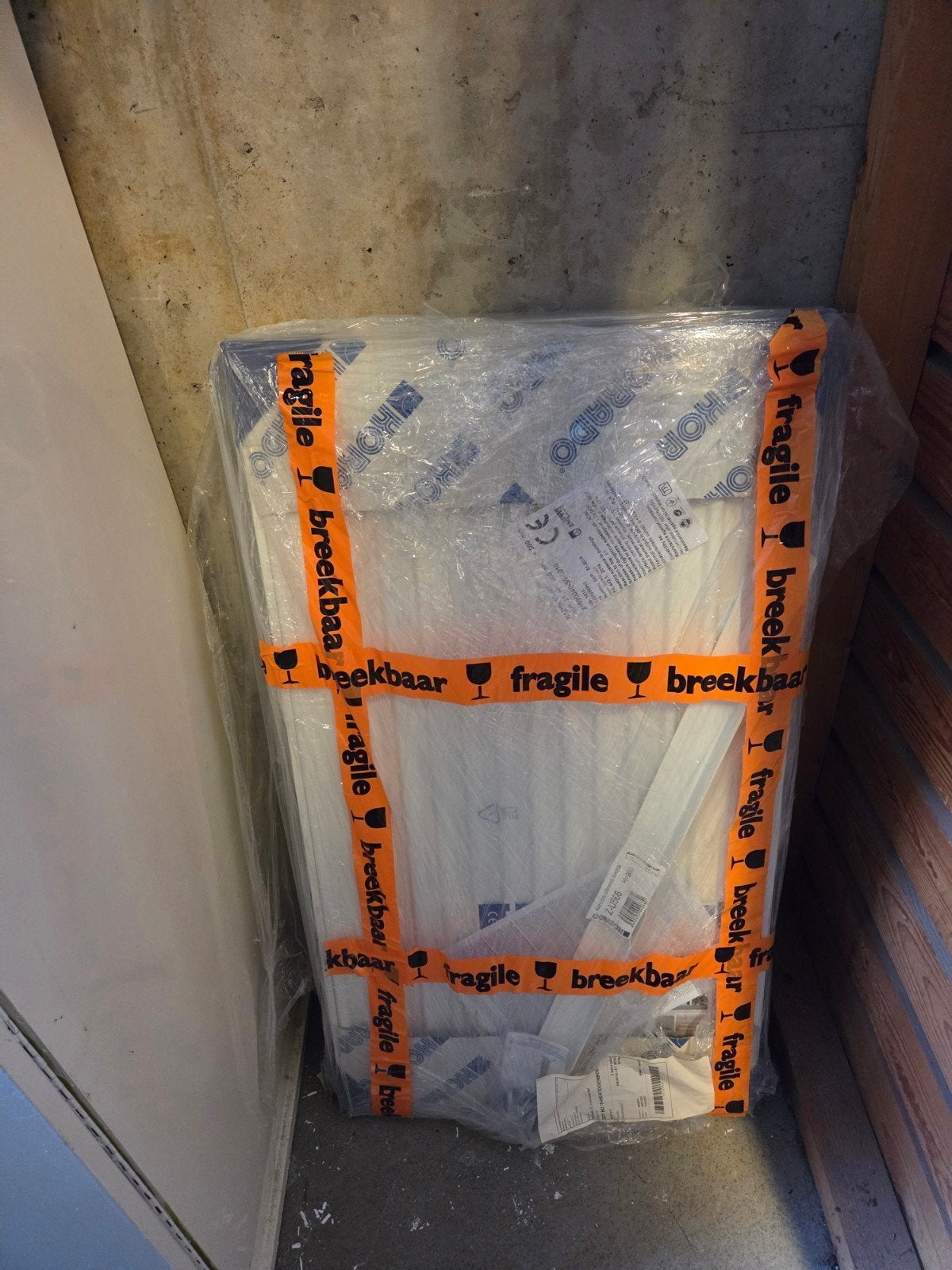 Nieuwe Horado Radik VKM8 Radiator in verpakking, 500 tot 800 watt, Radiator, Nieuw, Minder dan 60 cm