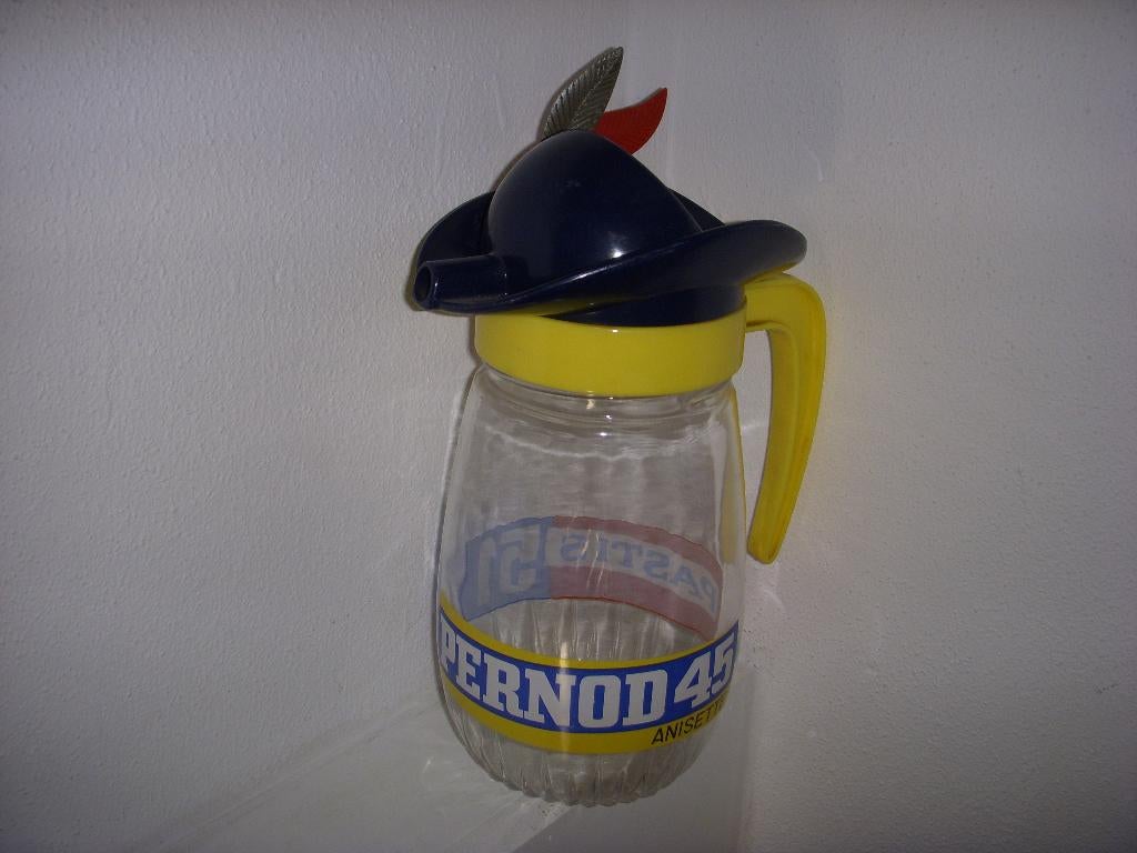 Leuke puntgave waterkan van Pernod Pastis Anisette, Ophalen of Verzenden, Zo goed als nieuw, Gebruiksvoorwerp