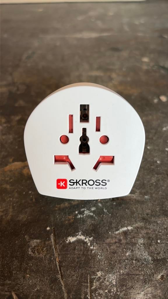 Reisstekker, Doe-het-zelf en Verbouw, Elektra en Kabels, Ophalen of Verzenden, Zo goed als nieuw