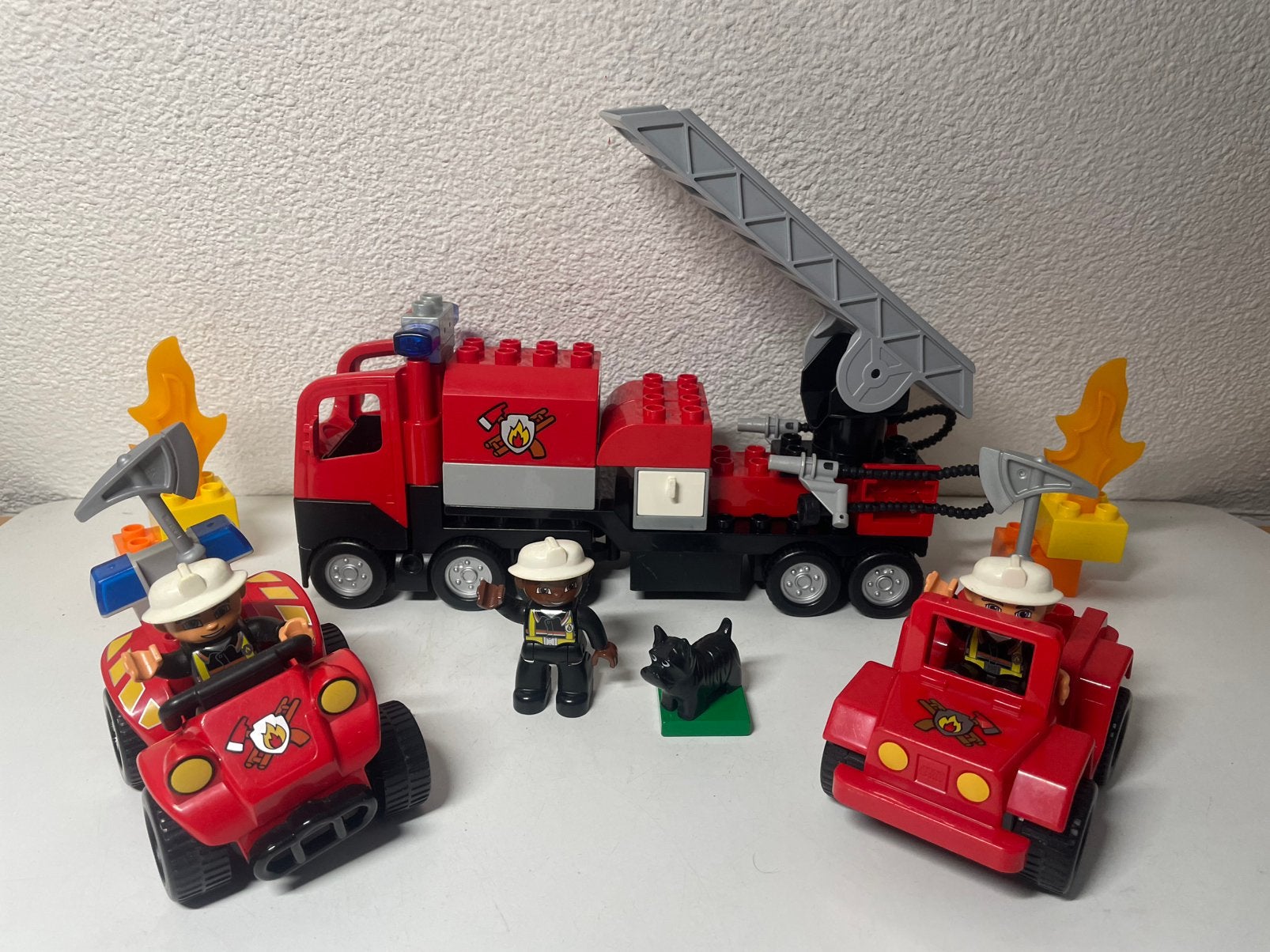 Duplo 3 verschillende Brandweerwagens/Ger.v.Vincent, Kinderen en Baby's, Speelgoed | Duplo en Lego, Gebruikt, Ophalen of Verzenden