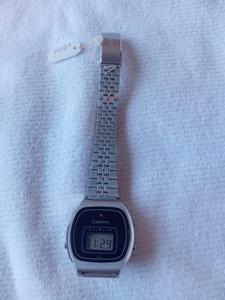 Casio Horloge Zo Goed Als Nieuw - Vintage Casio CasioTron, Ophalen of Verzenden
