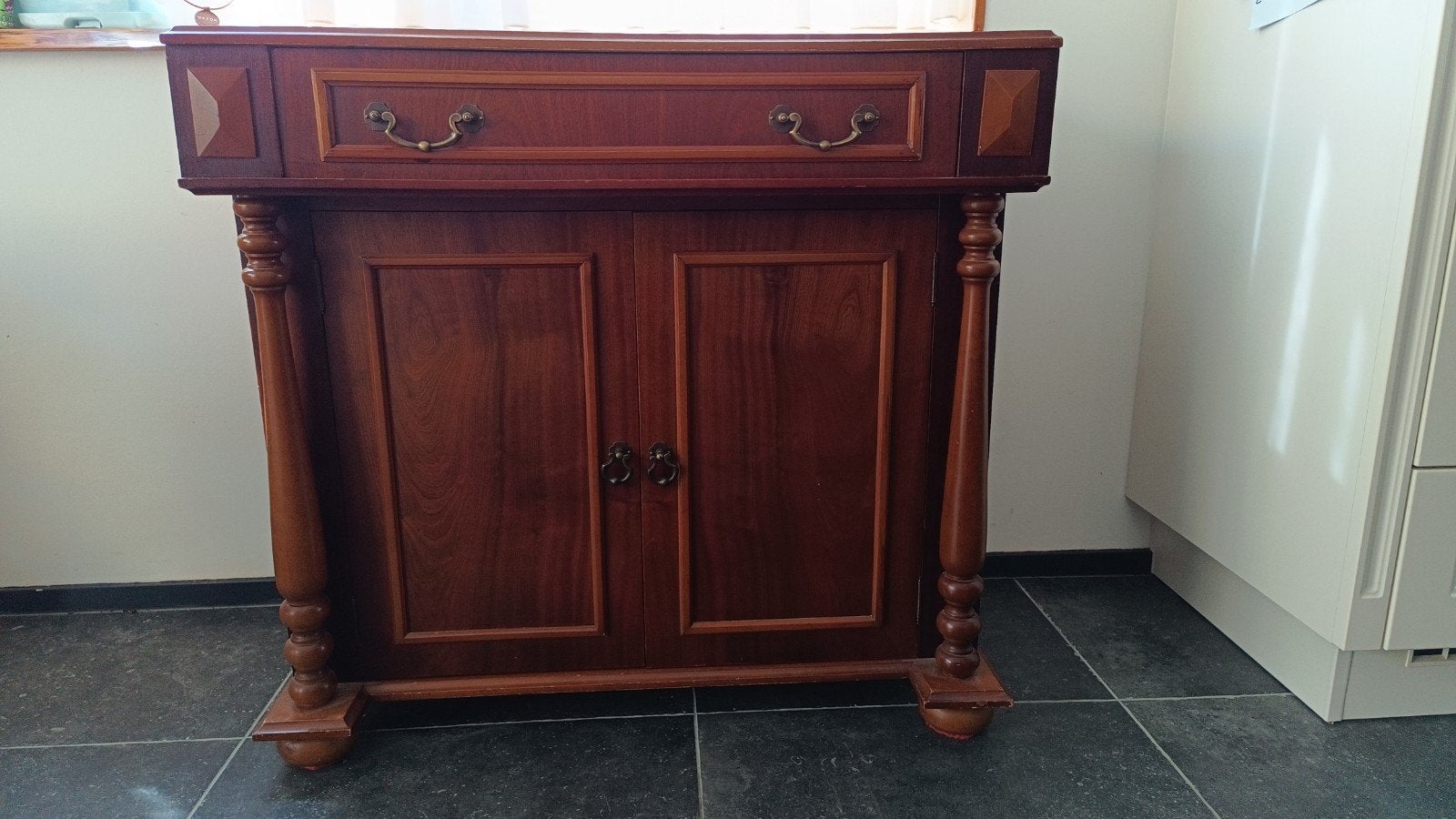 Robuuste Landelijke Commode met Verschoonkussen, Kinderen en Baby's, Kinderkamer | Commodes en Kasten, Gebruikt, 75 tot 100 cm