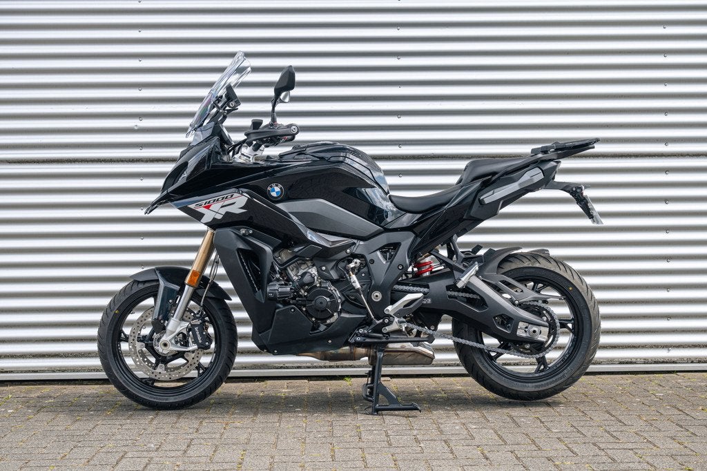 BMW S 1000 XR |Akrapovic |BTW motor (bj 2026), Verkoop.motorrad@oostland-enschede.nl, Handvatverwarming, Spaansland 10
7543BG  ENSCHEDE, NL