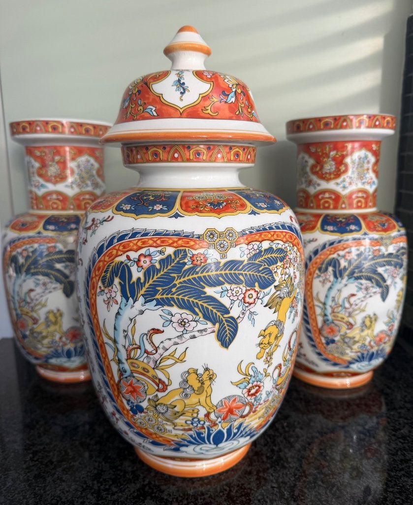 Drie delige kaststel in oosterse stijl, Antiek en Kunst, Ophalen of Verzenden
