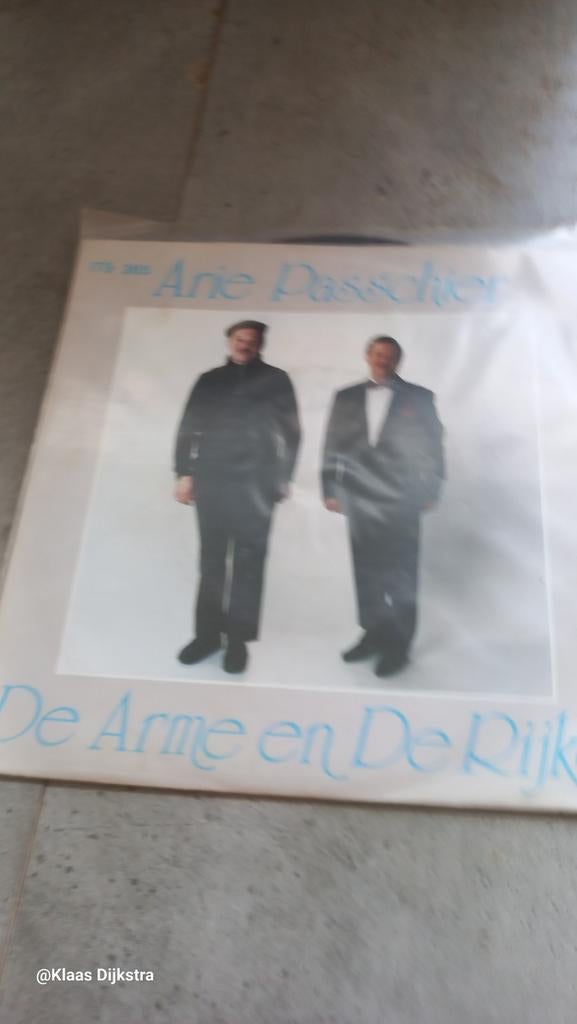 Arie Passchier - De Arme en De Rijke, Ophalen of Verzenden, 1980 - 1989, Gebruikt, 7 inch