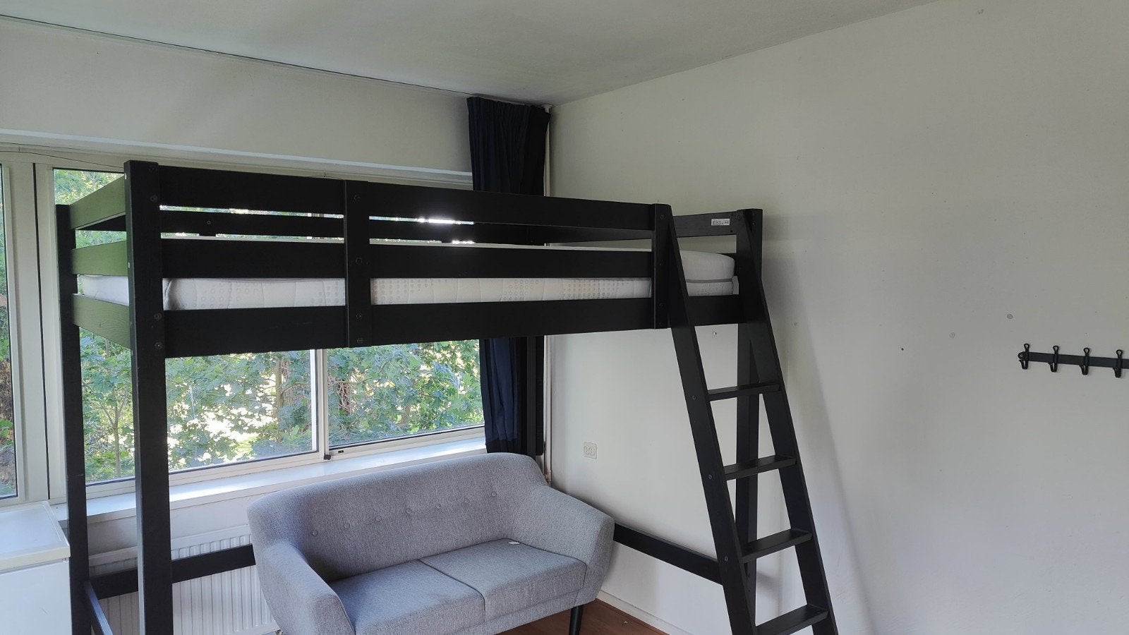 Hoogslaper met matras 140x200, Huis en Inrichting, Slaapkamer | Stapelbedden en Hoogslapers, Ophalen, Gebruikt, Hoogslaper, Tweepersoons