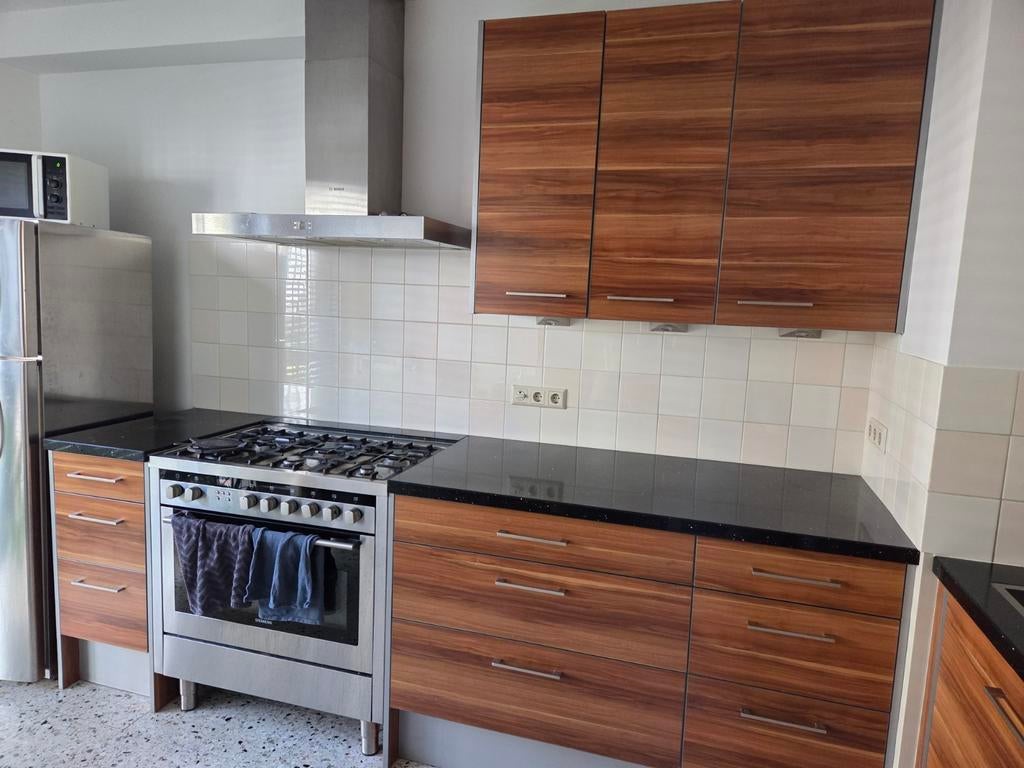 Keuken inclusief gasfornuis exclusief vaatwasser, Ophalen, Gebruikt, Bruin, Overige typen