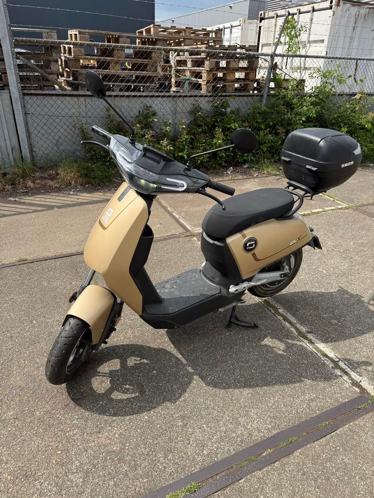 Super Soco CUx Elektrische Scooter – 1240 km, Ophalen of Verzenden, Zo goed als nieuw, Elektrisch, Overige merken