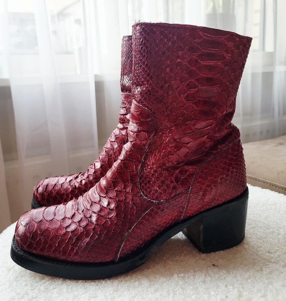 Tony Mora rode python leren enkellaarzen mt 40, Kleding | Dames, Schoenen, Lage of Enkellaarzen, Ophalen of Verzenden, Gedragen