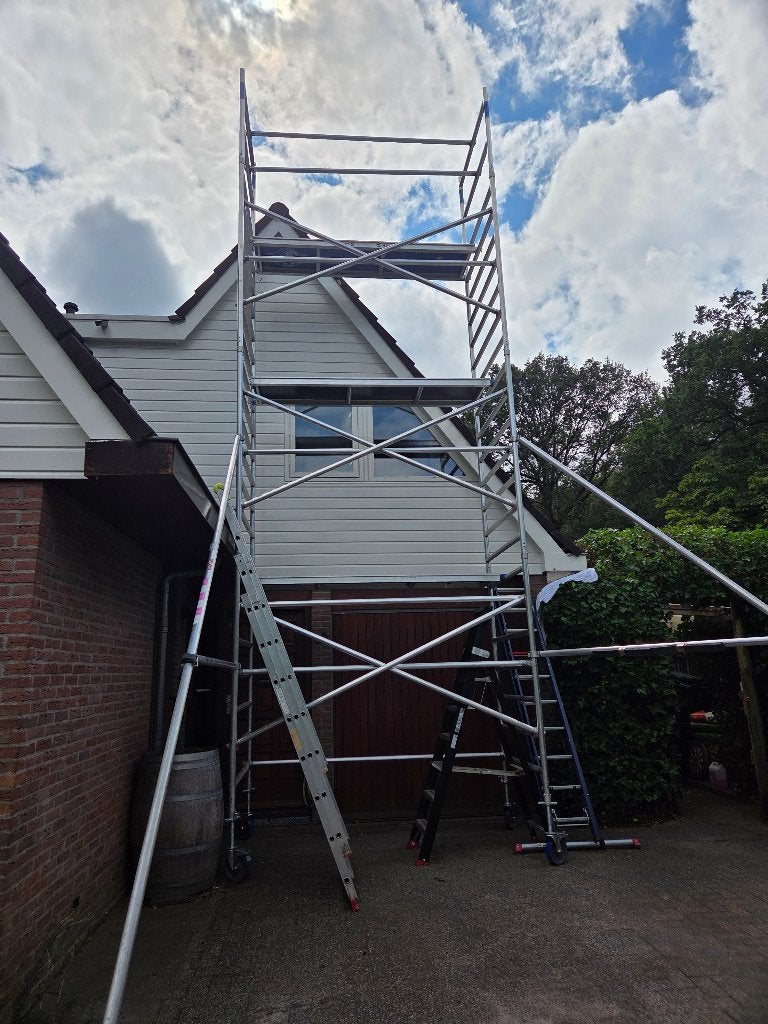 Rolsteiger 135 x 250 x 8,20 m (werkhoogte), Doe-het-zelf en Verbouw, Steigers, Ophalen, Zo goed als nieuw, Rolsteiger of Kamersteiger
