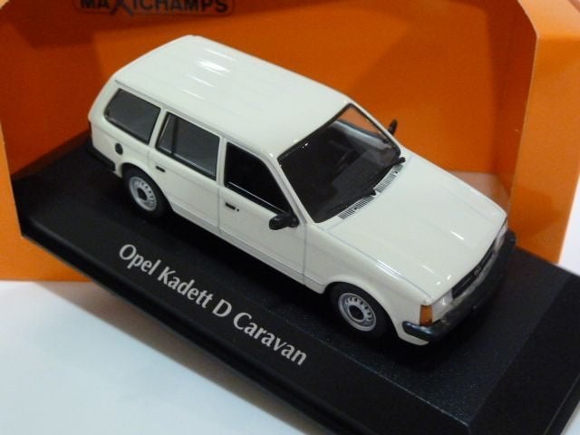 Maxichamps 1:43 Opel Kadett D Caravan 1979 wit, -, Nieuw, Ophalen of Verzenden, -