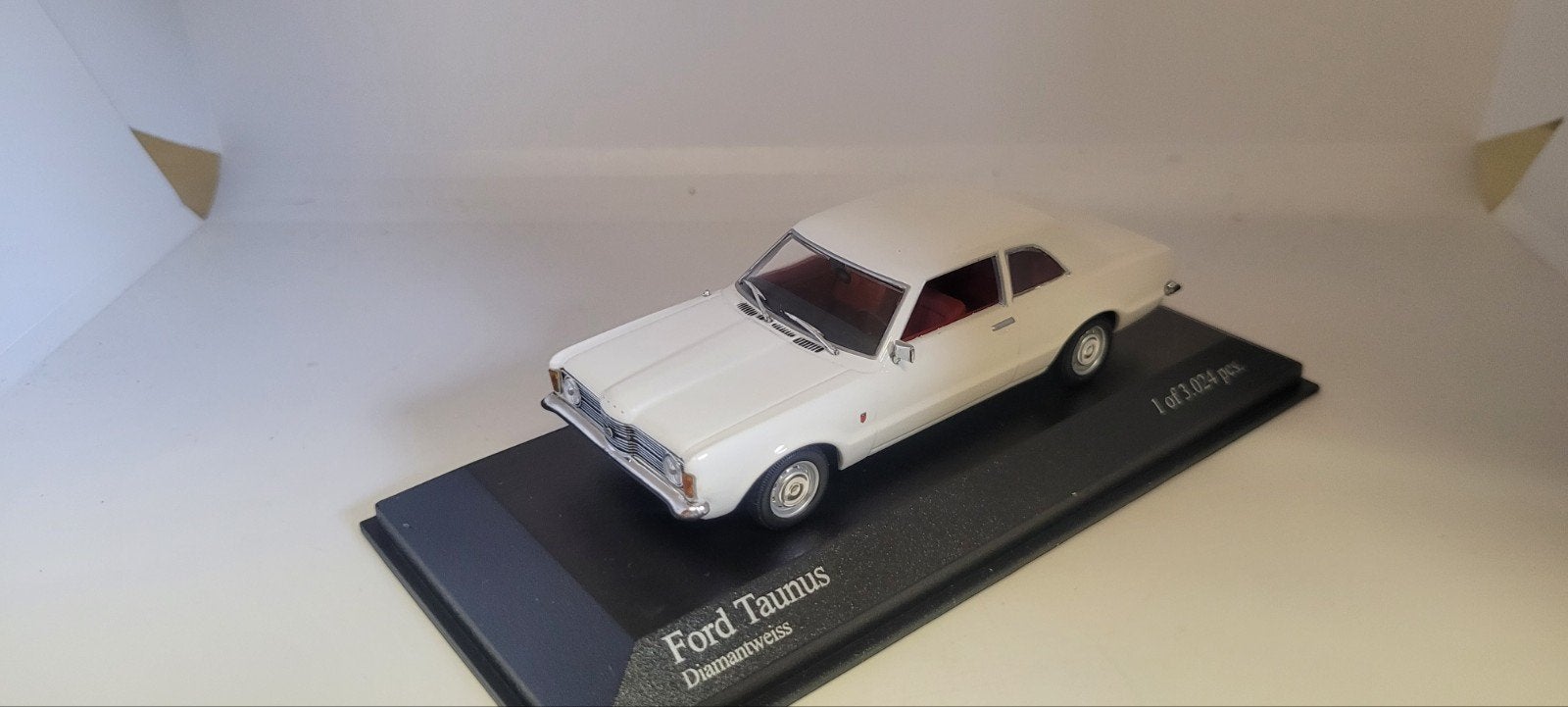 Minichamps 1970 Ford Taunus, Ophalen of Verzenden, Nieuw, Auto, MiniChamps