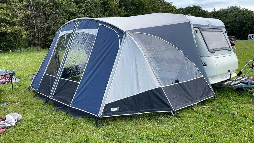 Unico Verona luifel maat 7.1 + Voorscherm Deluxe carbon/blue, Ophalen, Zo goed als nieuw