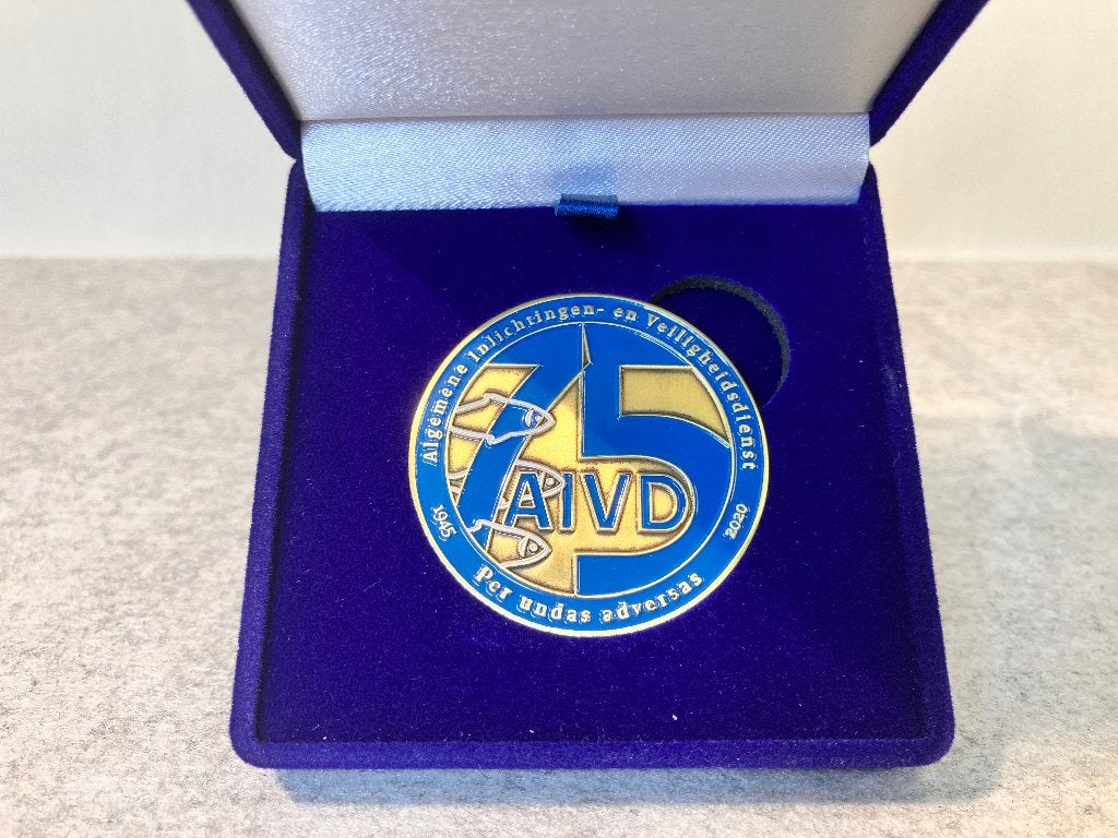 AIVD 75 jaar jubileumpenning 1945-2020 zeldzaam, Verzenden, Brons, Nederland