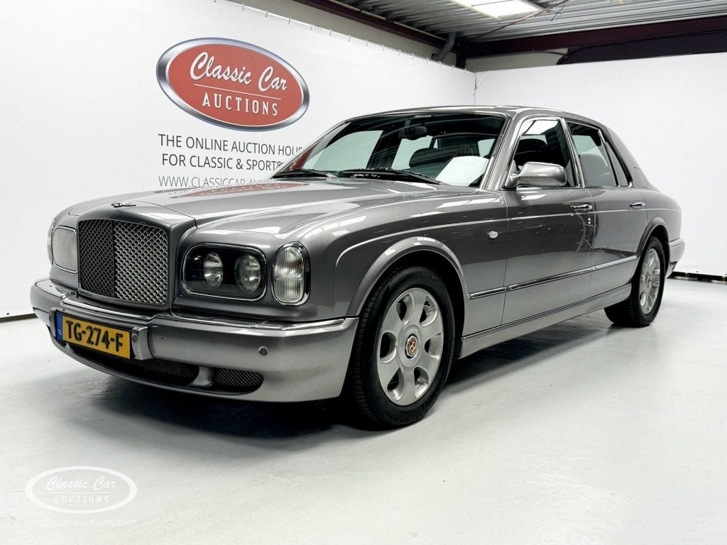 Bentley ARNAGE   - ONLINE AUCTION, Auto's, Bentley, Bedrijf, Arnage, Benzine, Sedan, Automaat, Geïmporteerd, Zilver of Grijs, Gebruikt