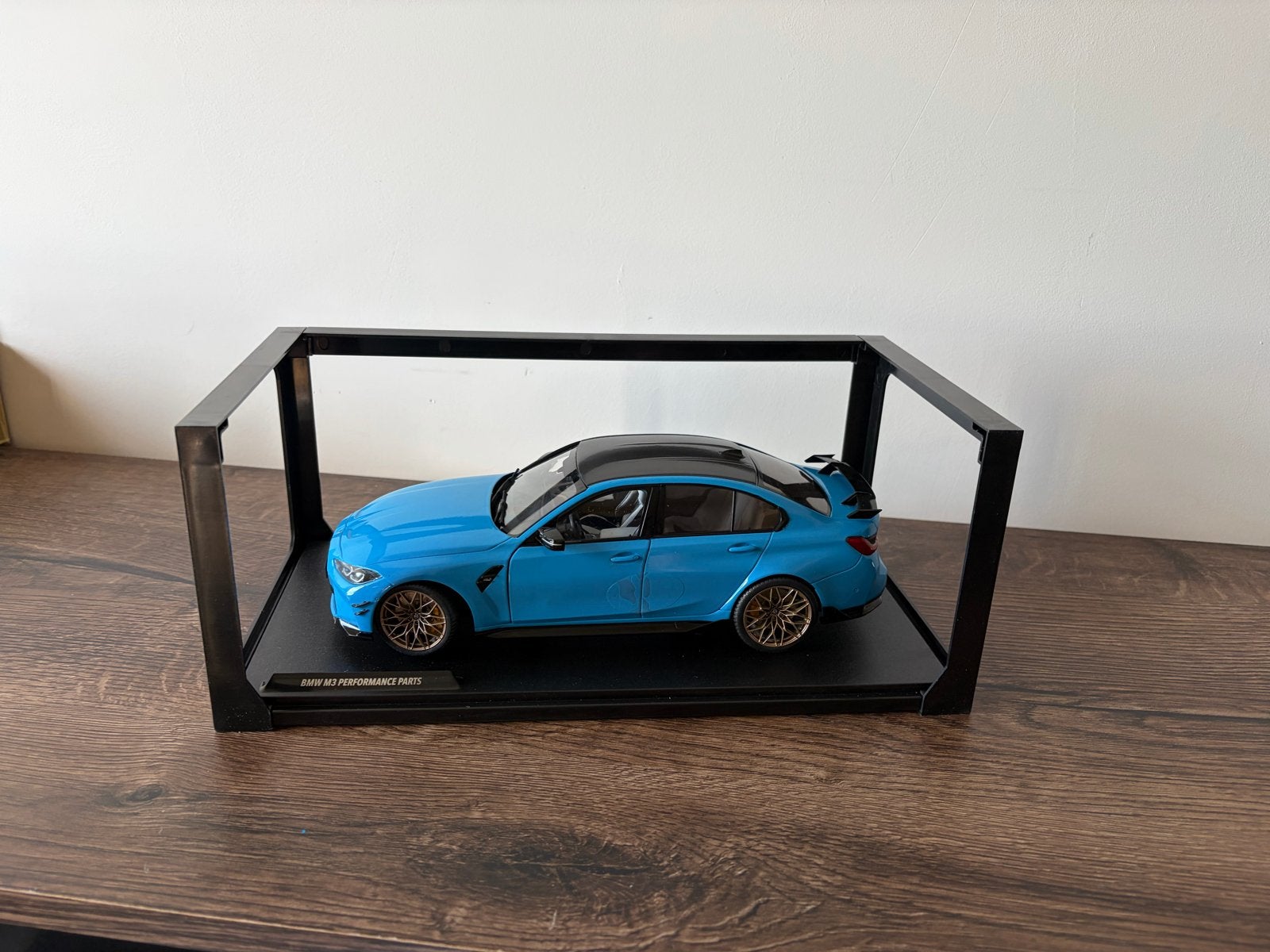 BMW M3 Performance Parts schaalmodel - Solido, Ophalen of Verzenden, Zo goed als nieuw, Overige typen, Solido