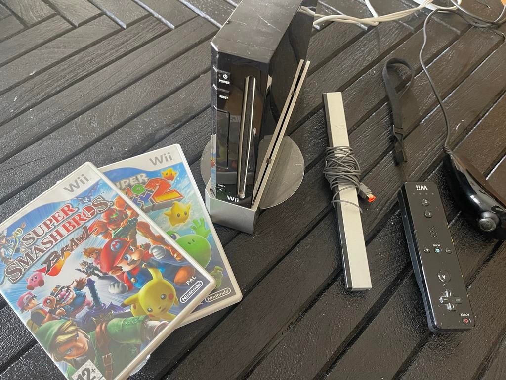 Nintendo Wii met 2 spellen, Ophalen, Gebruikt, Met 1 controller, Met games