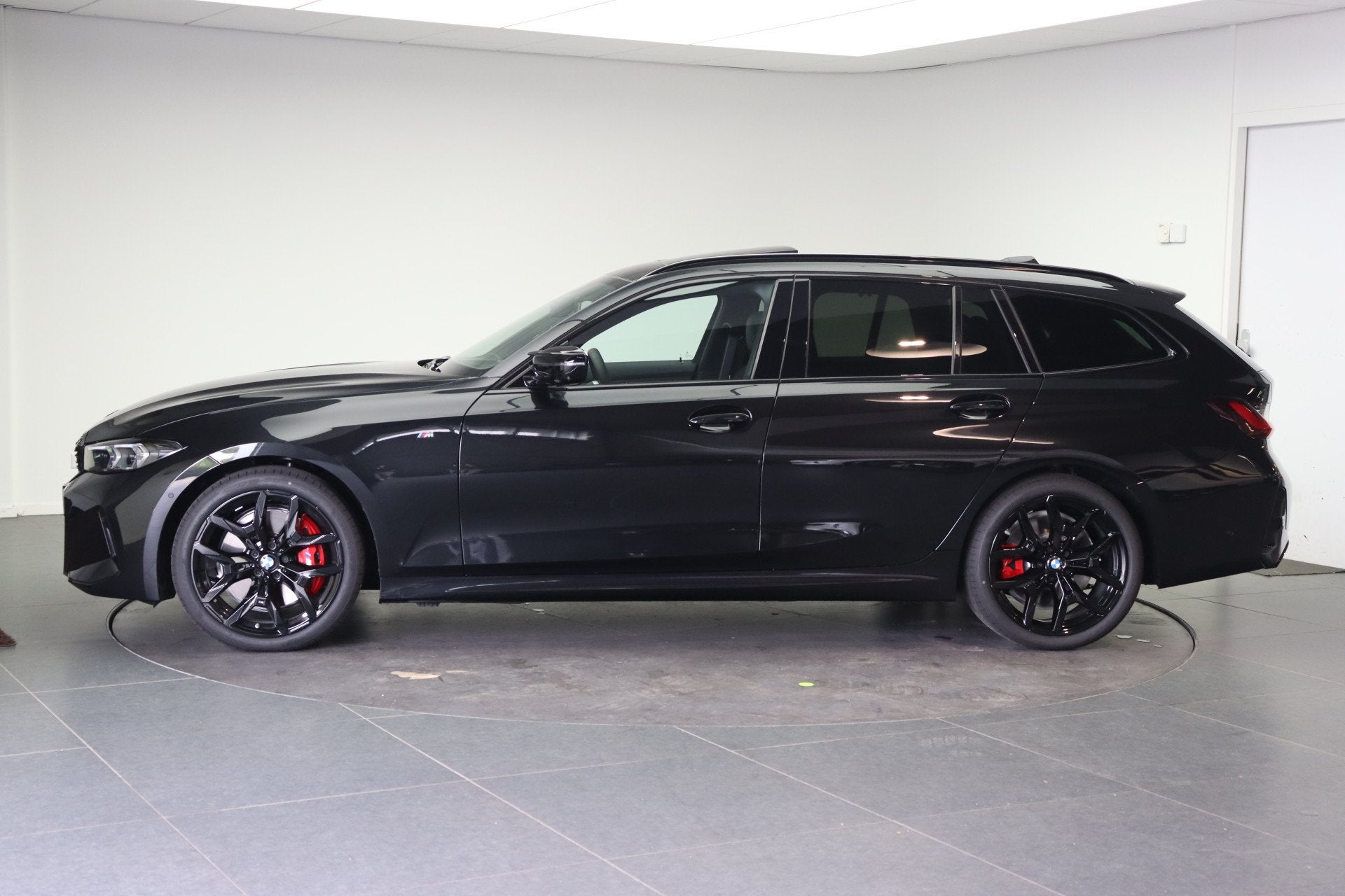 BMW 3 Serie Touring M340i xDrive Automaat / Panoramadak / Tr, Automaat, Dealer onderhouden, Zwart, Automatische klimaatregeling