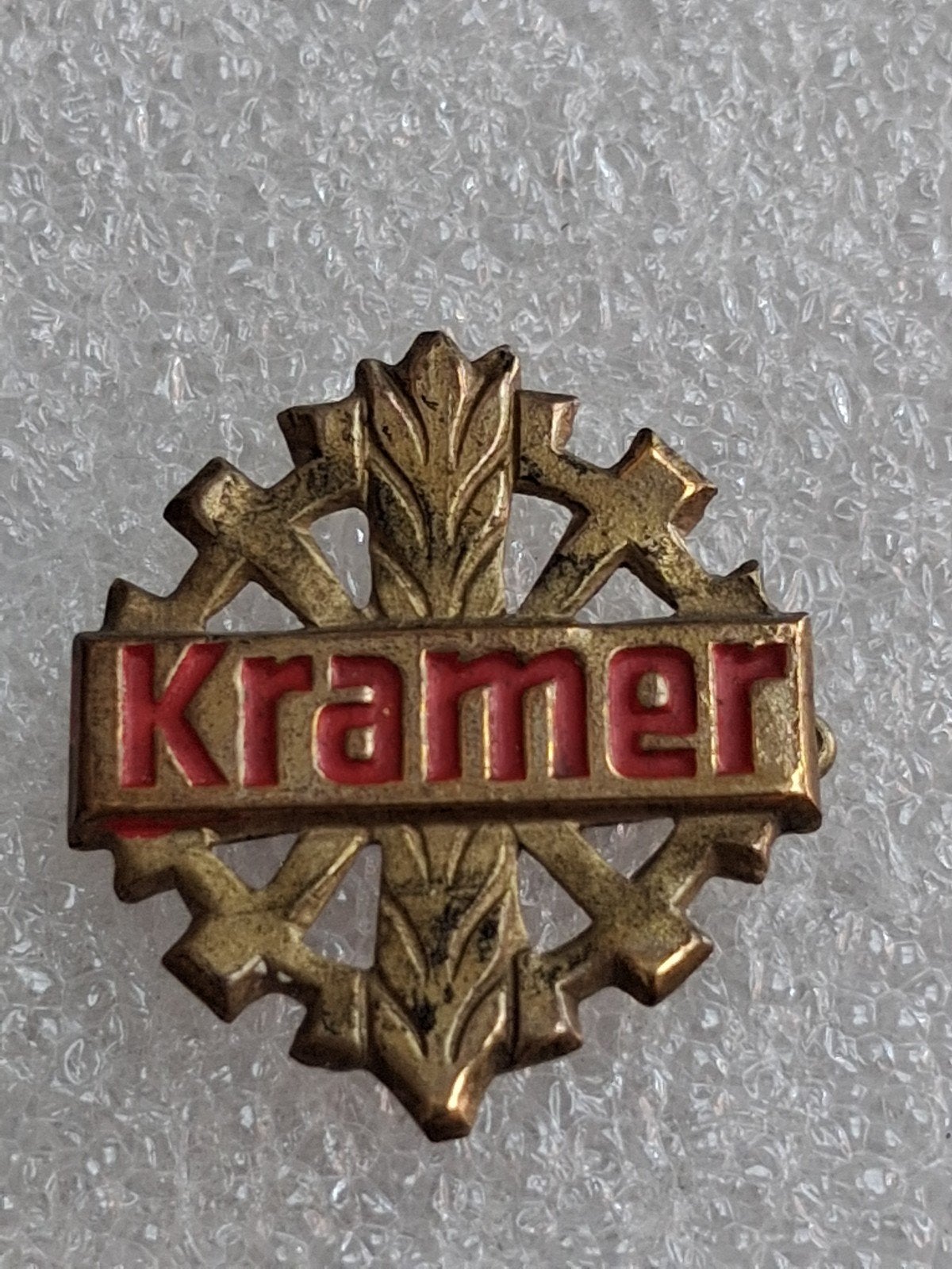 Speldje Kramer oldtimer tractor broche, Ophalen of Verzenden, Gebruikt, Overige onderwerpen
