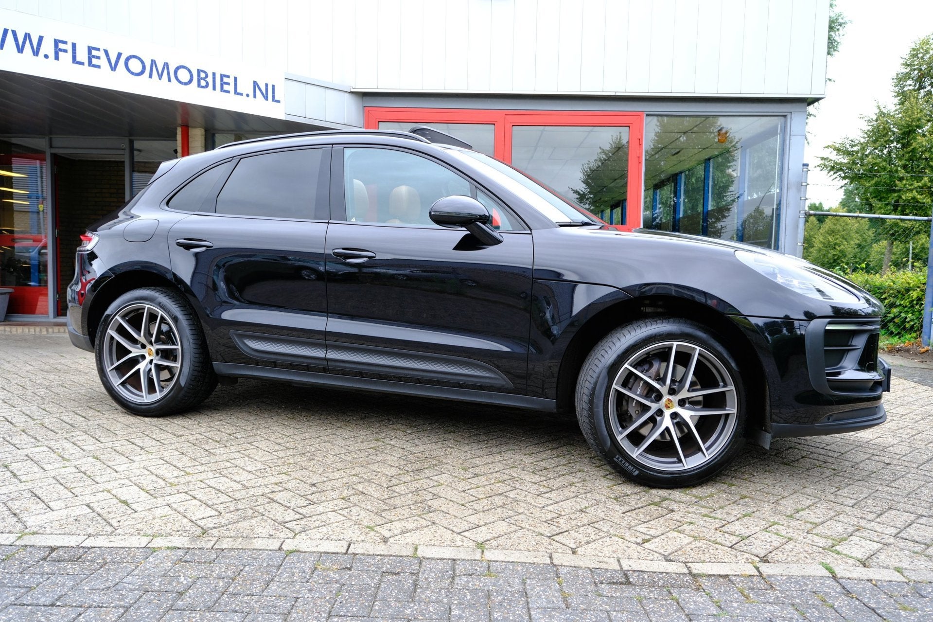Foto 4 van Porsche Macan 2.0 AWD Aut. Pano|Leder|BOSE|Cam|20"LMV
